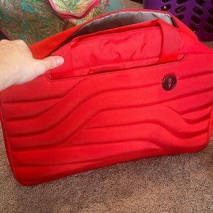 Bric’s Ulisse 18” Weekender Red